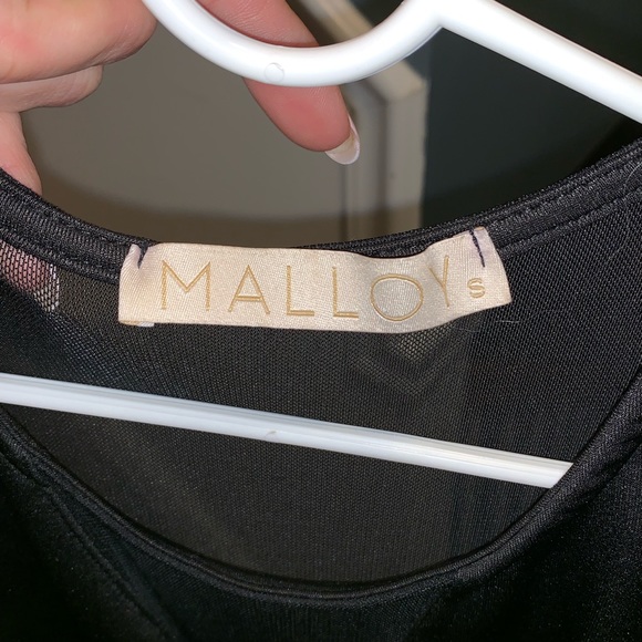 Black dress - Picture 4 of 4